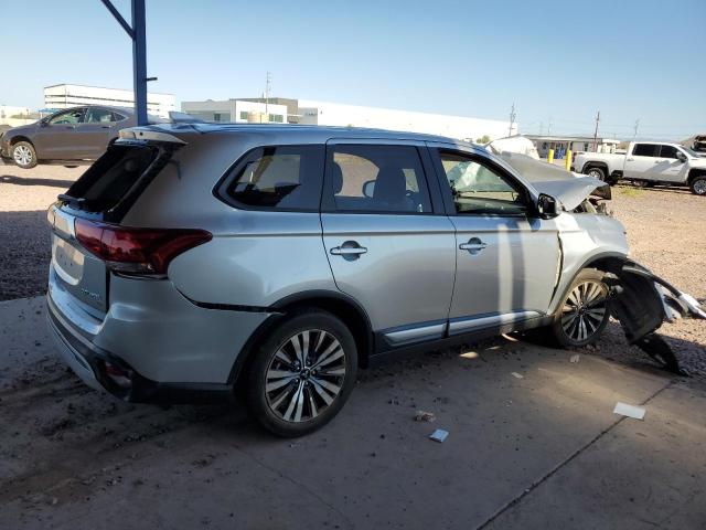 JA4AD3A39KZ017388 - 2019 MITSUBISHI OUTLANDER SE SILVER photo 3