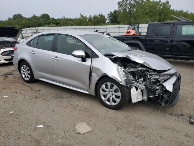 JTDB4MEE2R3018634 - 2024 TOYOTA COROLLA LE Plata foto 4