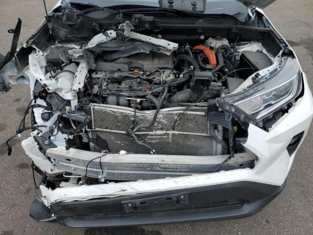 2T3RWRFV7LW079079 - 2020 TOYOTA RAV4 XLE WHITE photo 12