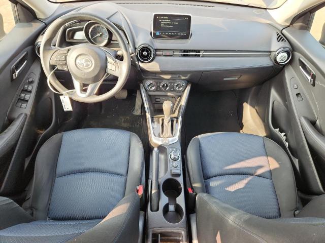 3MYDLBZV7GY145797 - 2016 TOYOTA SCION IA ლურჯი ფოტო 8