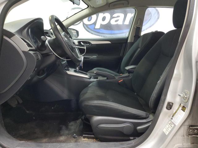 3N1AB7AP6JY277099 - 2018 NISSAN SENTRA S 银色 照片 7