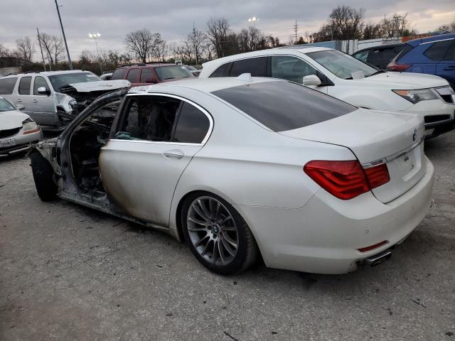 WBAKC8C54BC432689 - 2011 BMW 750 LXI WHITE photo 2