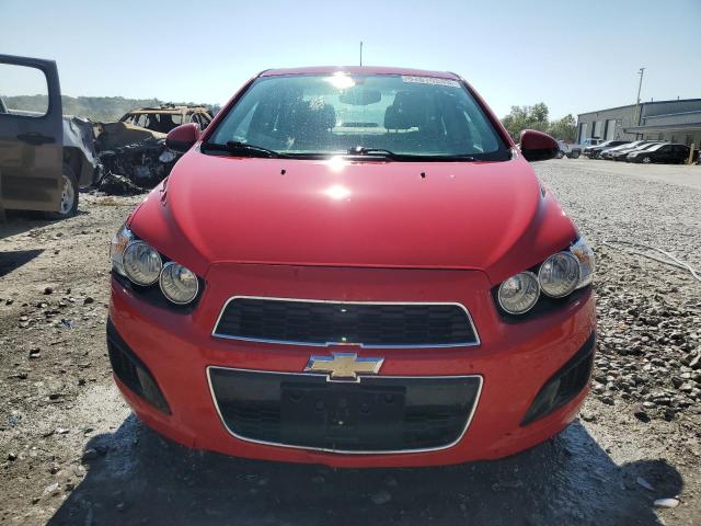 1G1JA5SH9F4182342 - 2015 CHEVROLET SONIC LS RED photo 5