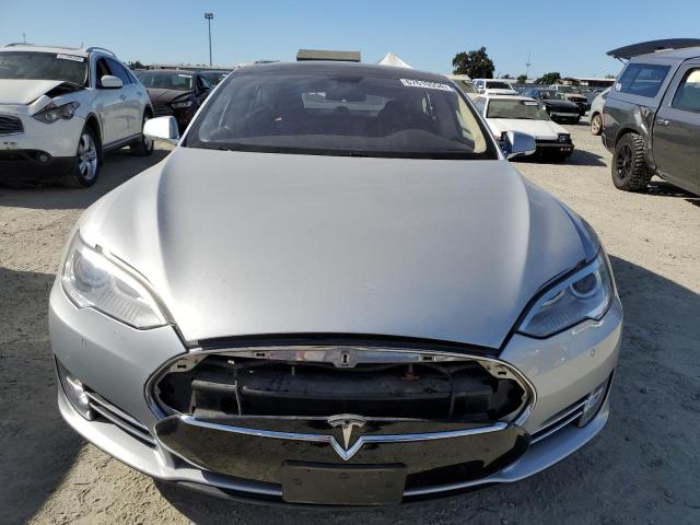 5YJSA1H12EFP51229 - 2014 TESLA MODEL S 银色 照片 5