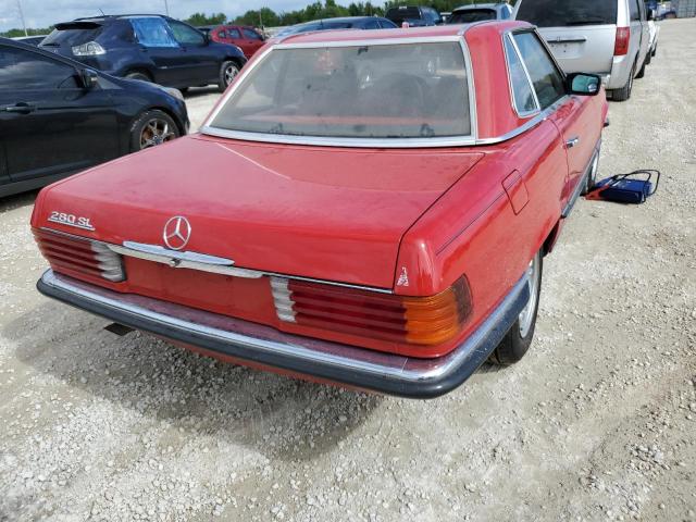 WDB1070421A015676 - 1985 MERCEDES-BENZ 280 SL RED photo 4