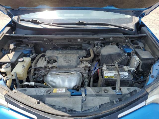 JTMZFREV6JJ162242 - 2018 TOYOTA RAV4 LE أزرق صورة 12