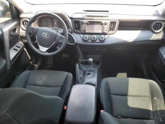 JTMZFREV6JJ162242 - 2018 TOYOTA RAV4 LE أزرق صورة 8