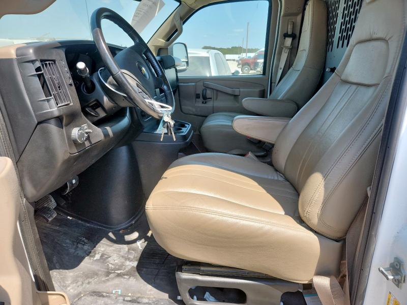 1GCWGAFP6P1102326 - 2023 CHEVROLET EXPRESS G2 白色 照片 7