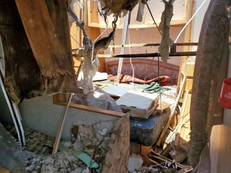 5KDBE30215L001473 - 2005 EXPL CAMPER TLR Weiß Foto 5