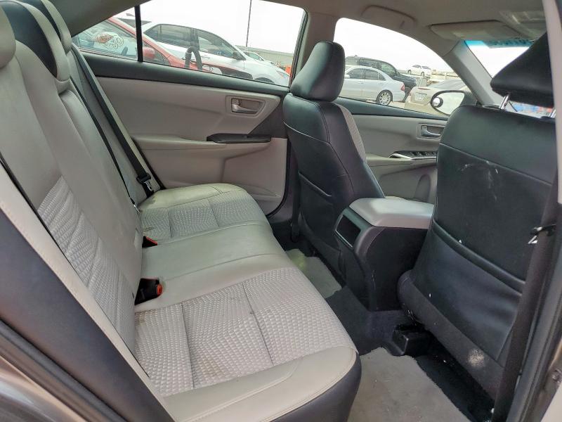 4T1BF1FK0FU093170 - 2015 TOYOTA CAMRY LE GRAY photo 10