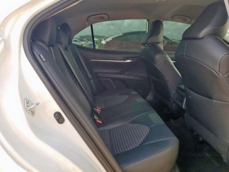 4T1G11AK5PU087636 - 2023 TOYOTA CAMRY SE NIGHT SHADE WHITE photo 10