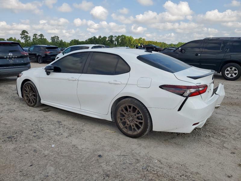 4T1G11AK5PU087636 - 2023 TOYOTA CAMRY SE NIGHT SHADE WHITE photo 2