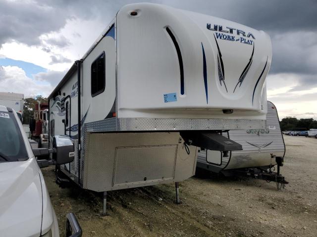 4X4FWPC23EB014429 - 2014 WORK TRAILER WHITE photo 1