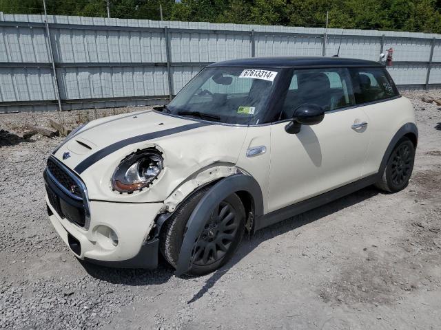 WMWXP7C59F2A60933 - 2015 MINI COOPER S WHITE photo 1