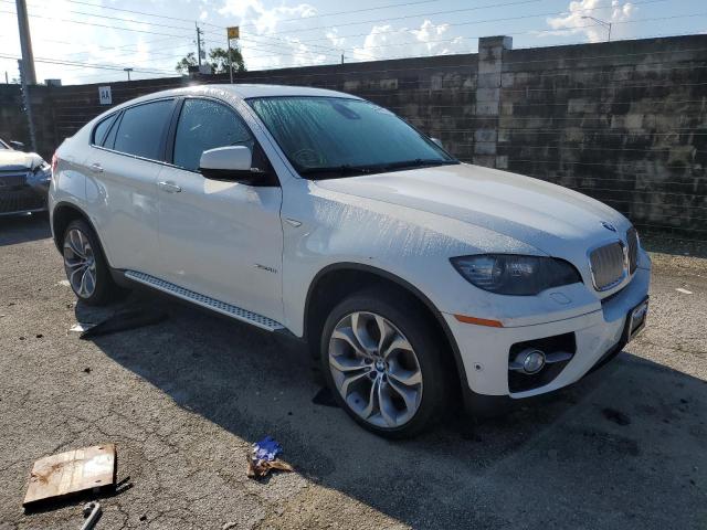 5UXFG8C5XCLZ97358 - 2012 BMW X6 XDRIVE50I WHITE photo 4