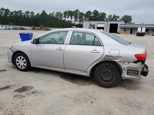 1NXBU4EE7AZ377195 - 2010 TOYOTA COROLLA BASE 银色 照片 2