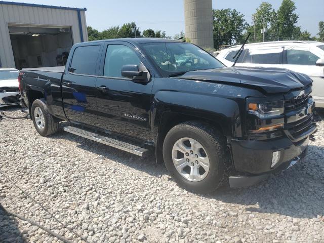 1GCUKREC3JF119906 - 2018 CHEVROLET SILVERADO K1500 LT 黑色 照片 4