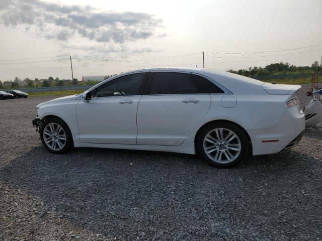 3LN6L2JK7FR616344 - 2015 LINCOLN MKZ WHITE photo 2