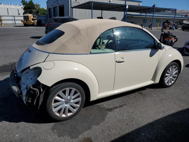 3VWRG31Y48M413019 - 2008 VOLKSWAGEN NEW BEETLE CONVERTIBLE SE WHITE photo 3