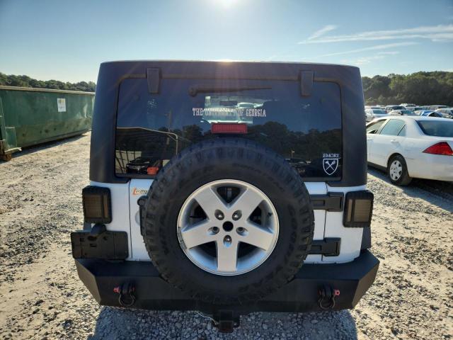 1C4BJWDG9DL659005 - 2013 JEEP WRANGLER U SPORT Blanc photo 6