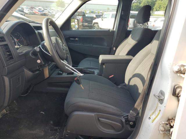 1C4PJMAK3CW136384 - 2012 JEEP LIBERTY SPORT 白色 照片 7