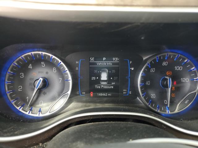 2C4RC1BG8JR123387 - 2018 CHRYSLER PACIFICA TOURING L WHITE photo 9