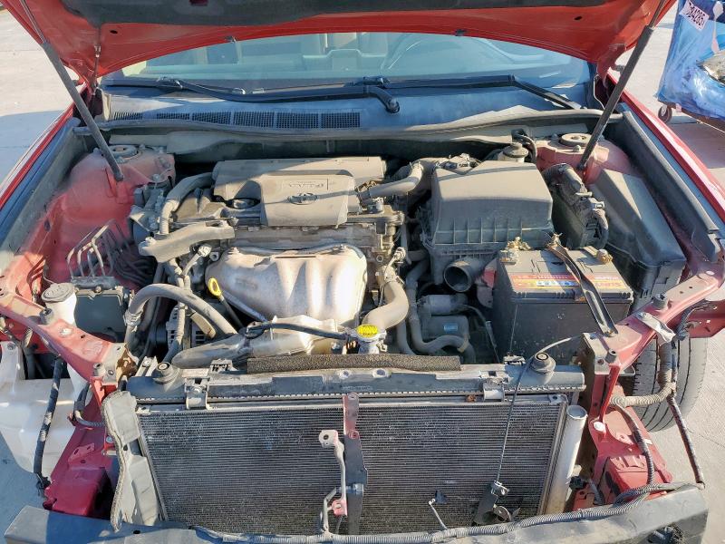 4T1BF1FKXCU530216 - 2012 TOYOTA CAMRY BASE RED photo 11