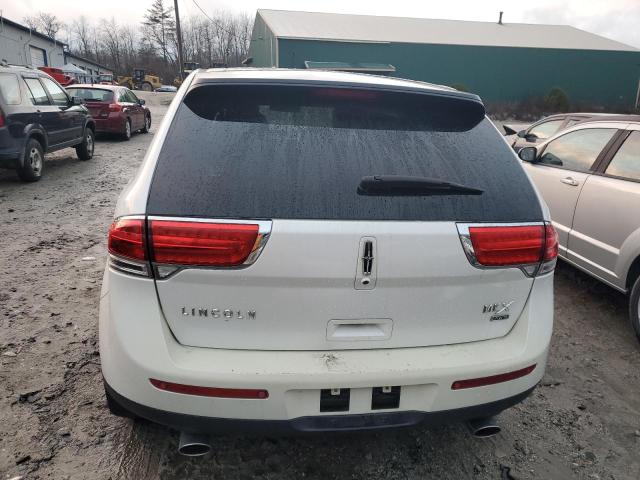 2LMDJ8JK6DBL40240 - 2013 LINCOLN MKX AWD WHITE photo 6