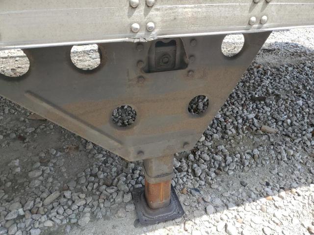 1UYVS2532GG735001 - 2016 UTILITY VS2DX WHITE photo 8