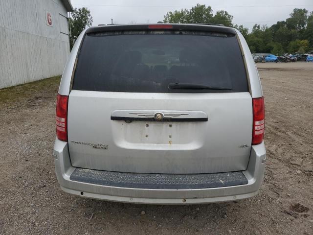 2A8HR64X08R132978 - 2008 CHRYSLER TOWN & COU LIMITED SILVER photo 6