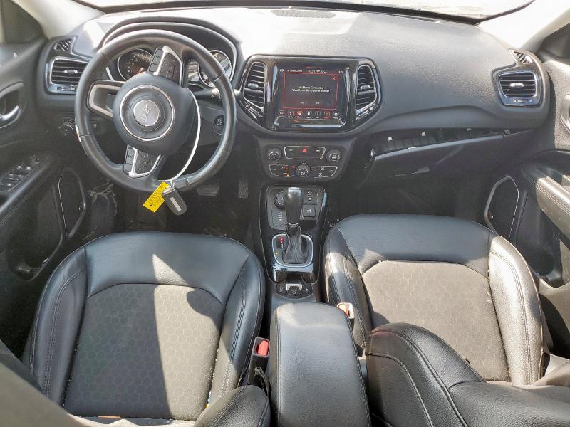 3C4NJDBB5KT697664 - 2019 JEEP COMPASS LATITUDE Ağ foto 8