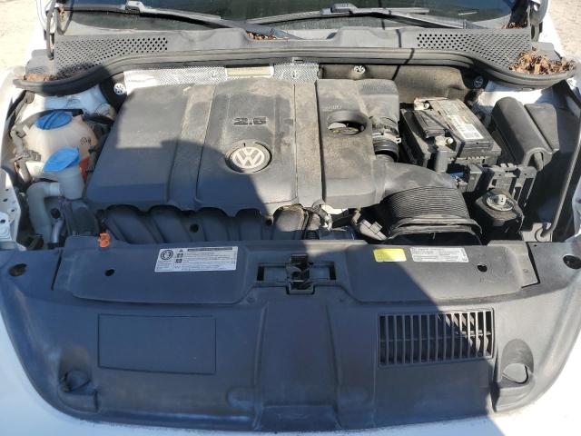 3VWJP7AT0DM681259 - 2013 VOLKSWAGEN BEETLE WHITE photo 11