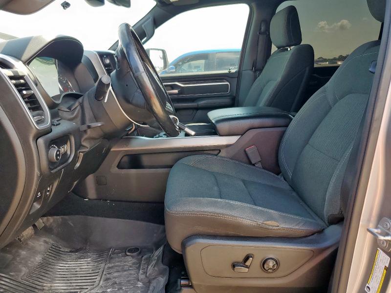 1C6SRFFT0KN718759 - 2019 RAM 1500 BIG HORN/LONE STAR SILVER photo 7