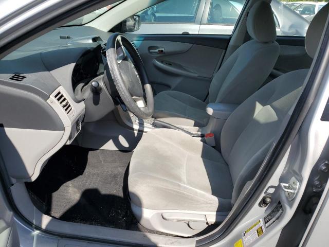 2T1BU4EE8DC006990 - 2013 TOYOTA COROLLA BASE Күміс фото 7