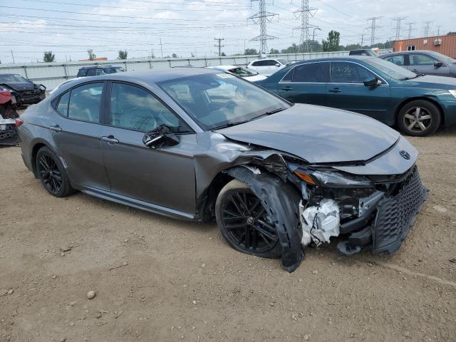 4T1DBADK5SU523504 - 2025 TOYOTA CAMRY XSE GRAY photo 4