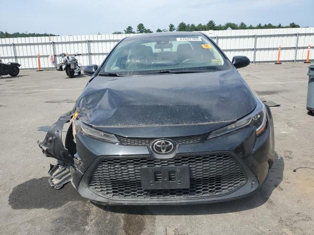 5YFEPMAE0MP181826 - 2021 TOYOTA COROLLA LE BLACK photo 5