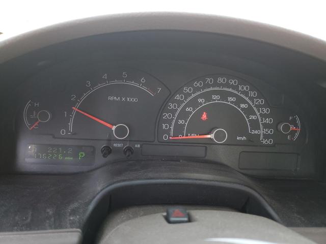 1LNHM86S04Y615066 - 2004 LINCOLN LS 银色 照片 9