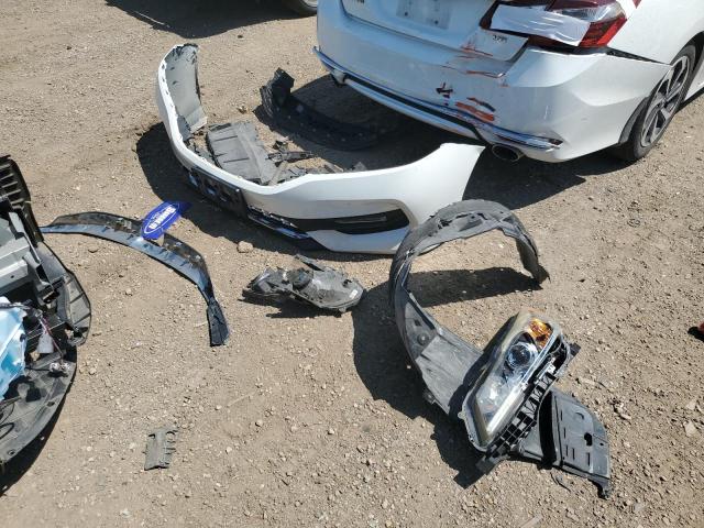 1HGCR3F80GA006260 - 2016 HONDA ACCORD EXL WHITE photo 12