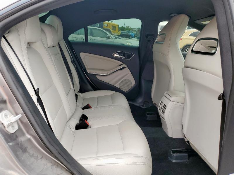 WDDSJ4GB9GN395108 - 2016 MERCEDES-BENZ CLA 250 4MATIC CHARCOAL photo 19