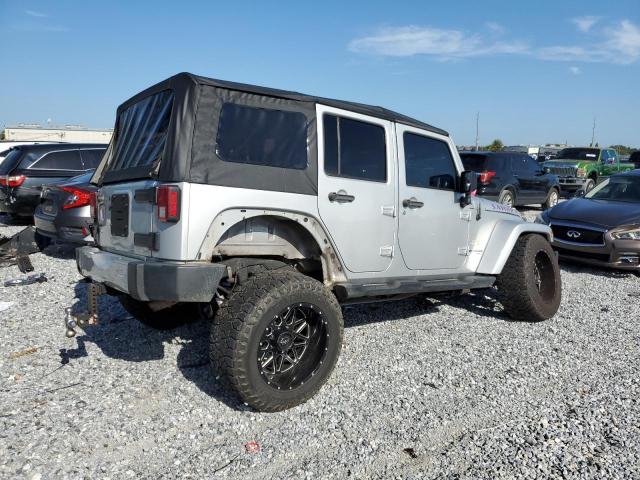 1C4BJWEG5CL254417 - 2012 JEEP WRANGLER UNLIMITED SAHARA Silber Foto 3