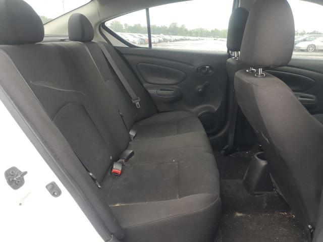 3N1CN7AP8JL850596 - 2018 NISSAN VERSA S 白色 照片 10