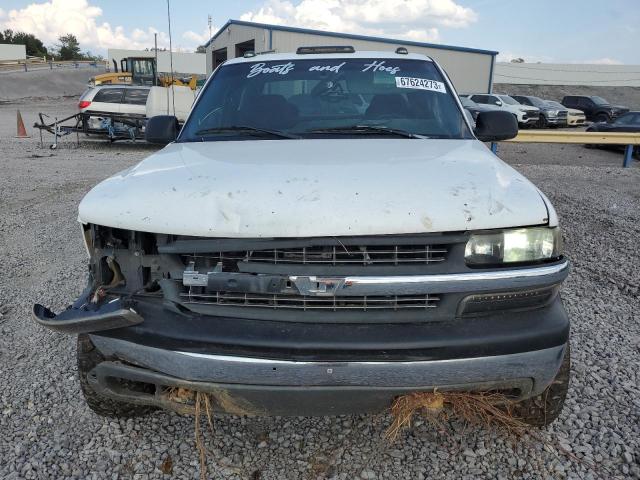 1GCGK29U5XE156235 - 1999 CHEVROLET SILVERADO K2500 WHITE photo 5