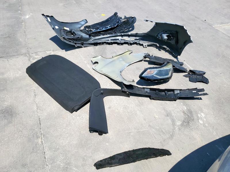 3G1BE6SMXKS587809 - 2019 CHEVROLET CRUZE LT Күміс фото 12