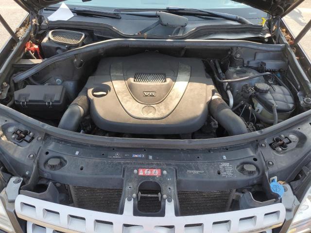 4JGBB8GB5BA671570 - 2011 MERCEDES-BENZ ML 350 4MATIC GRAY photo 12
