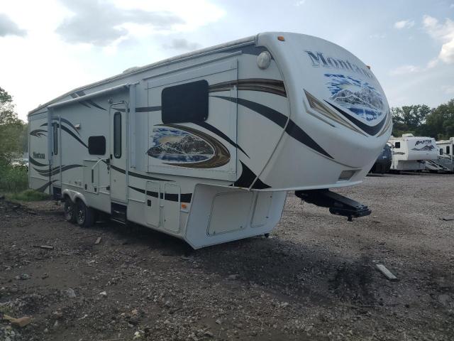 4YDF37529D4701569 - 2013 KEYSTONE MONTANA WHITE photo 1