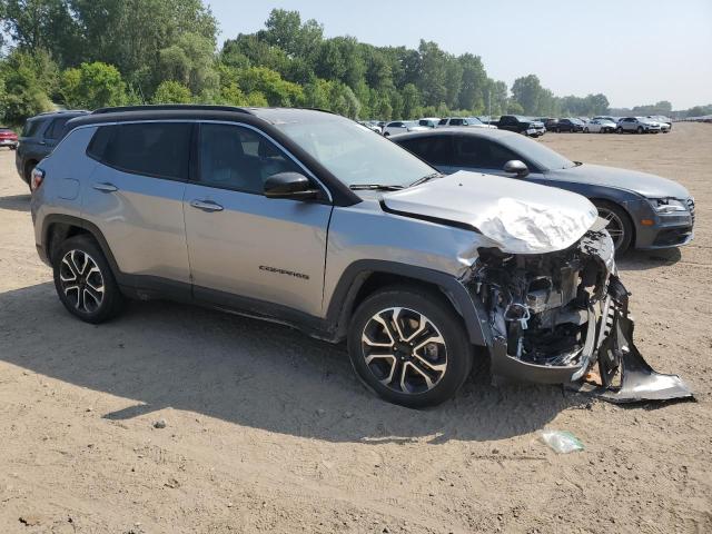 3C4NJDCN9PT527274 - 2023 JEEP COMPASS LIMITED 银色 照片 4