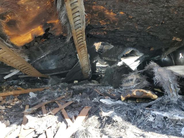 1UYVS2530AM943001 - 2010 UTILITY TRAILER WHITE photo 10