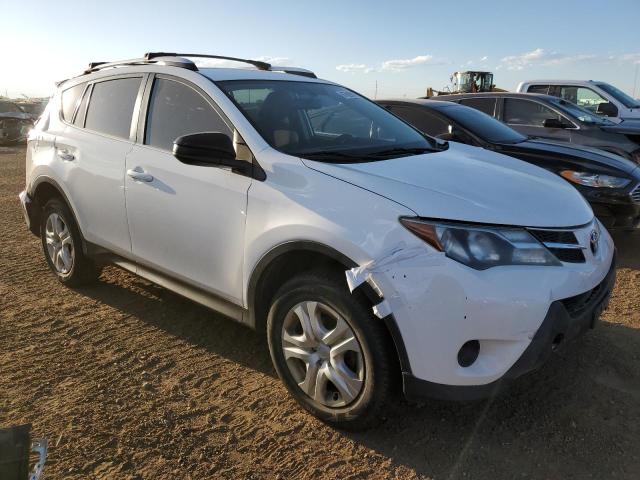 JTMBFREV3FJ047493 - 2015 TOYOTA RAV4 LE WHITE photo 4