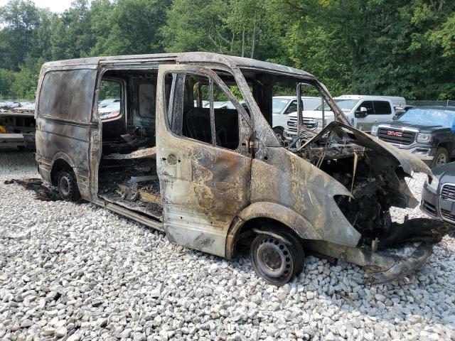 WD3PE7CCXD5802525 - 2013 MERCEDES-BENZ SPRINTER 2500 WHITE photo 4