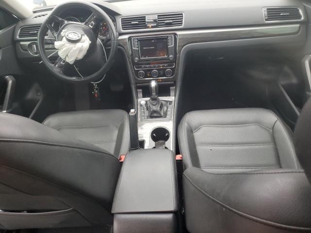 1VWBA7A30JC018213 - 2018 VOLKSWAGEN PASSAT SE BLUE photo 8